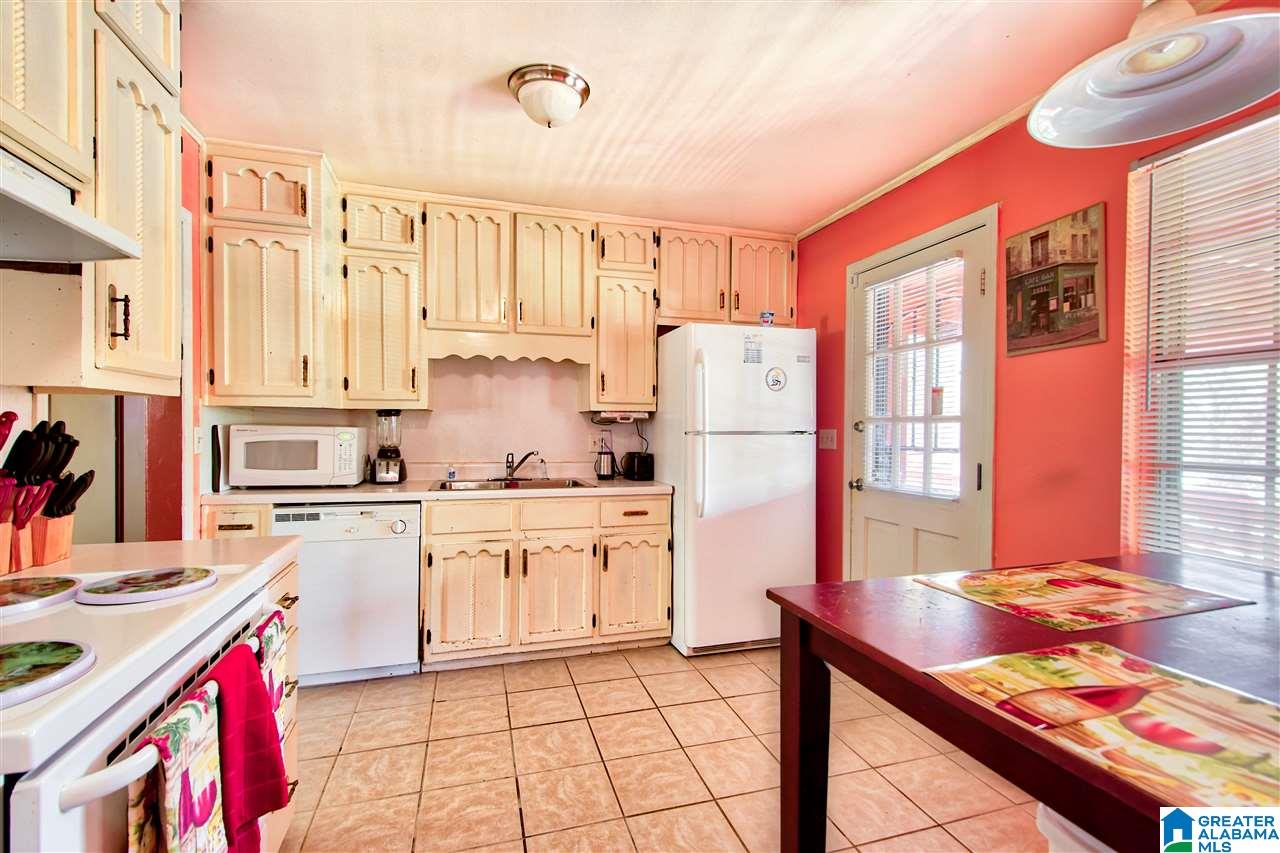1837 3rd Place Northeast Birmingham, AL 35215 - Photo 5 of 20