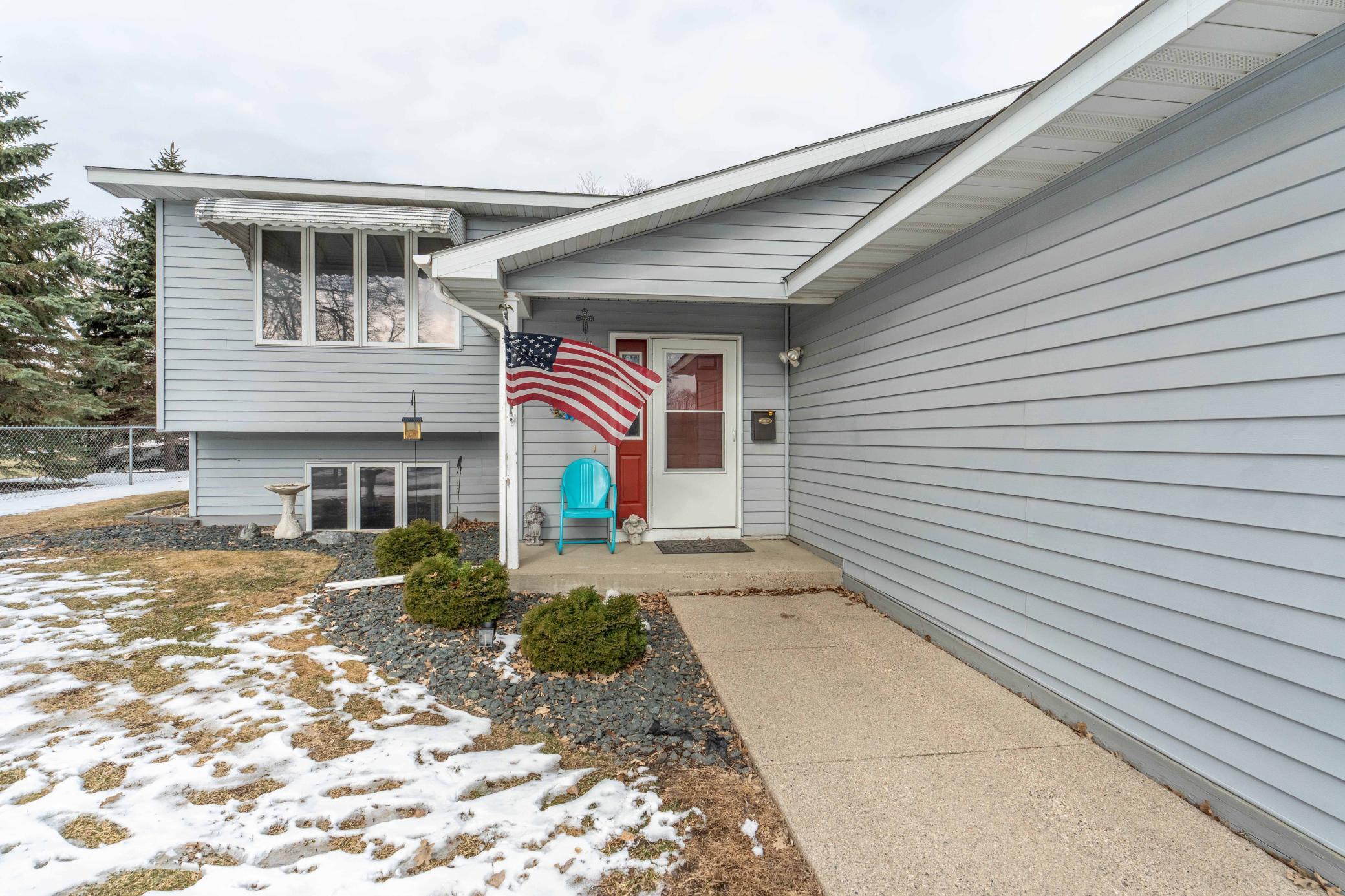 517 Springen Avenue Fergus Falls, MN 56537 - Photo 6 of 58