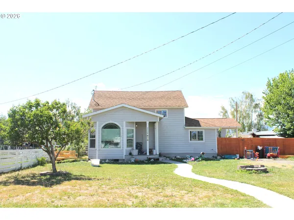 $249,000 | 3225 College Street, Baker City, OR 97814