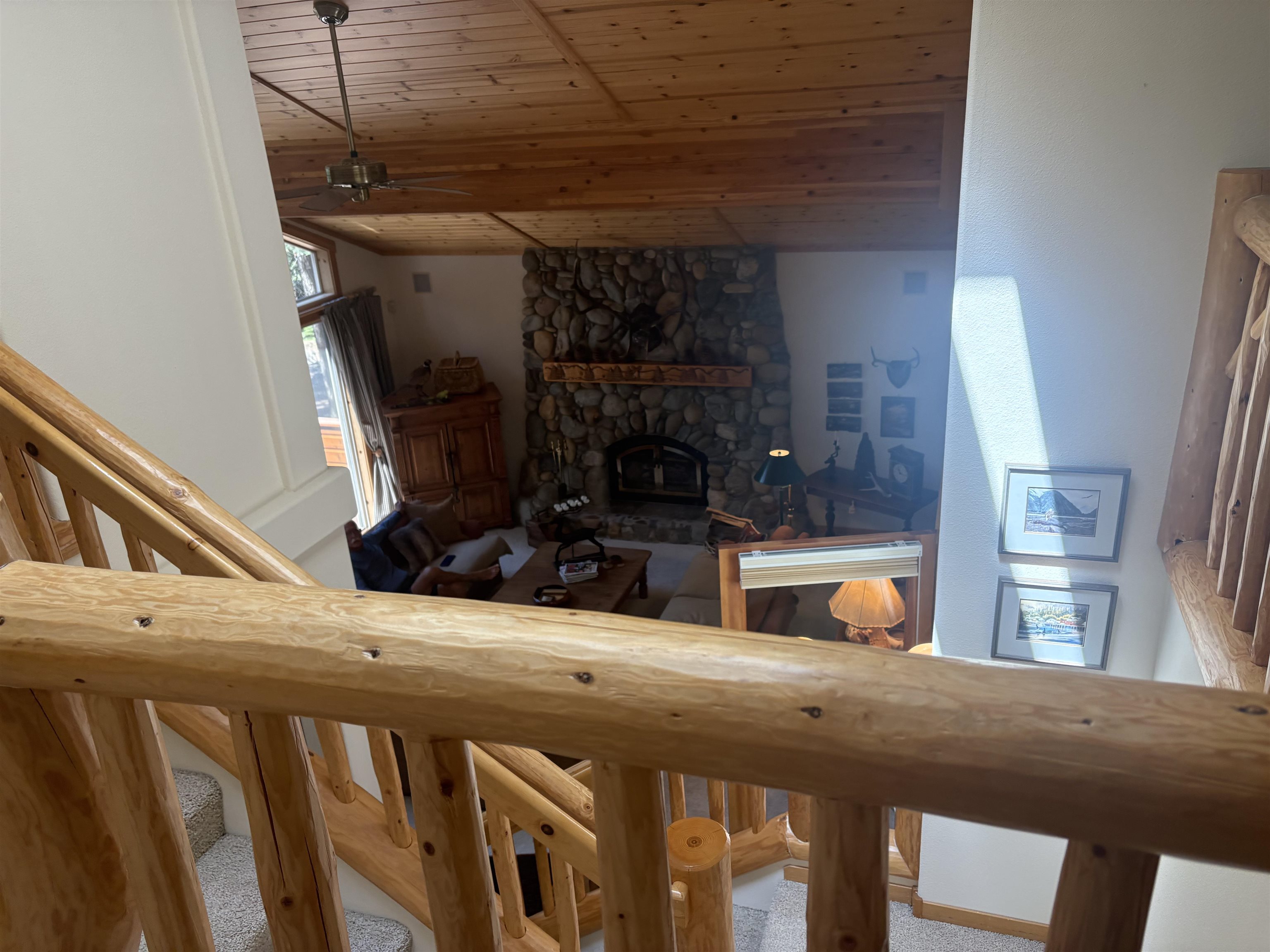 11741 Sitzmark Way Truckee, CA 96161 - Photo 10 of 13