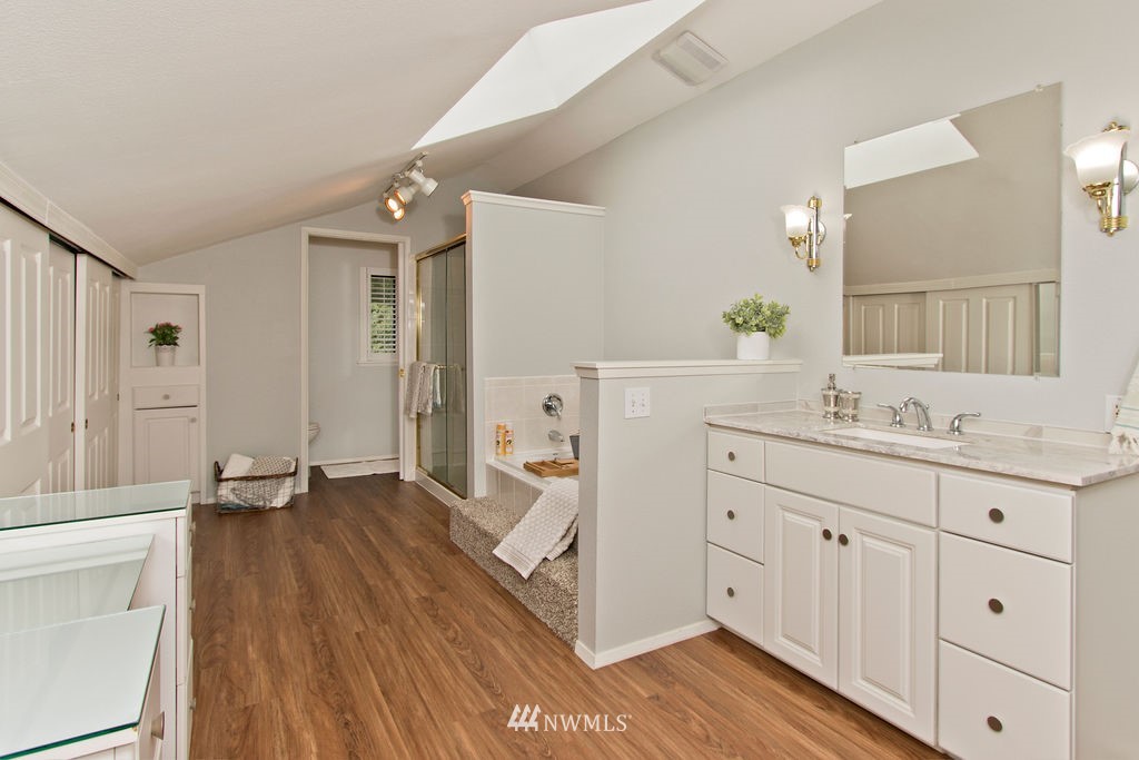 2210 Southeast 8th Drive Renton, WA 98057 - Photo 19 of 30