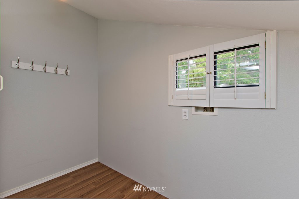 2210 Southeast 8th Drive Renton, WA 98057 - Photo 23 of 30