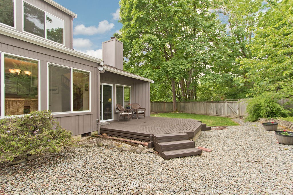 2210 Southeast 8th Drive Renton, WA 98057 - Photo 25 of 30