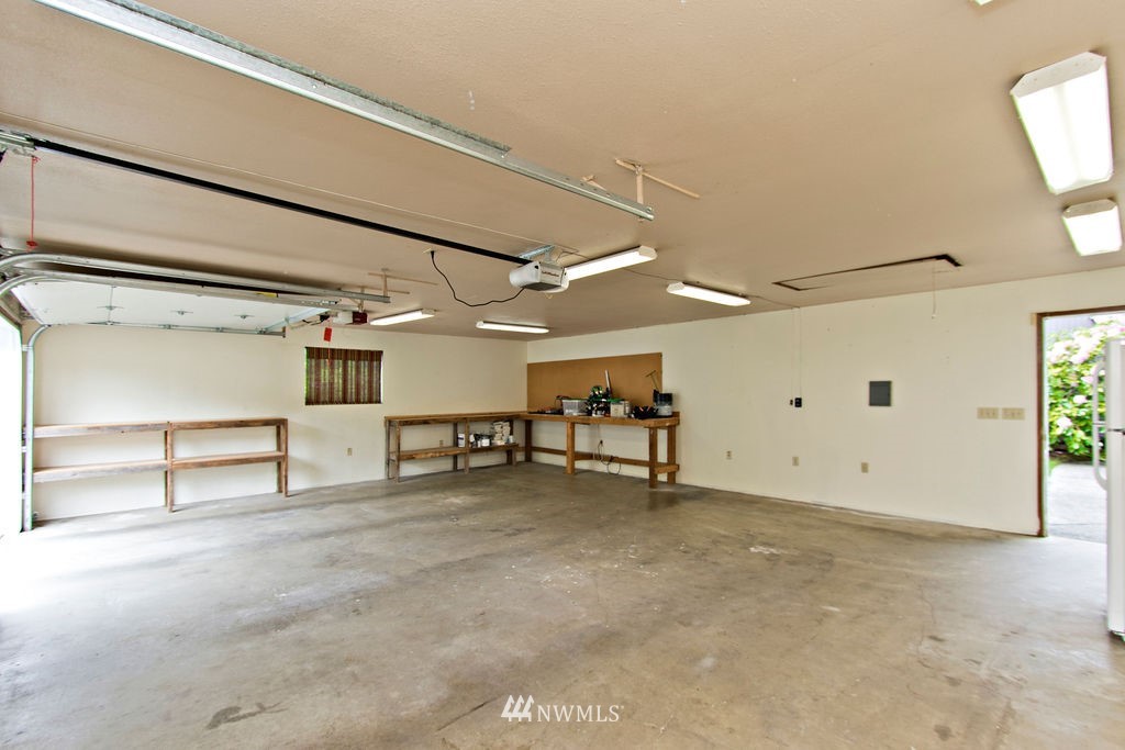 2210 Southeast 8th Drive Renton, WA 98057 - Photo 28 of 30