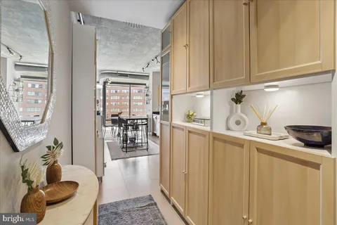 $459,000 | 1133 14th Street Northwest, Unit 806, Washington, DC 20005