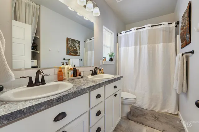 $375,000 | 1417 North Birch Street, Jerome, ID 83338