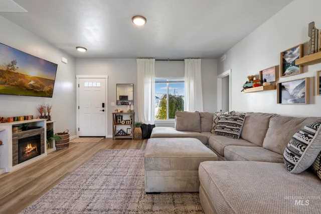 $375,000 | 1417 North Birch Street, Jerome, ID 83338