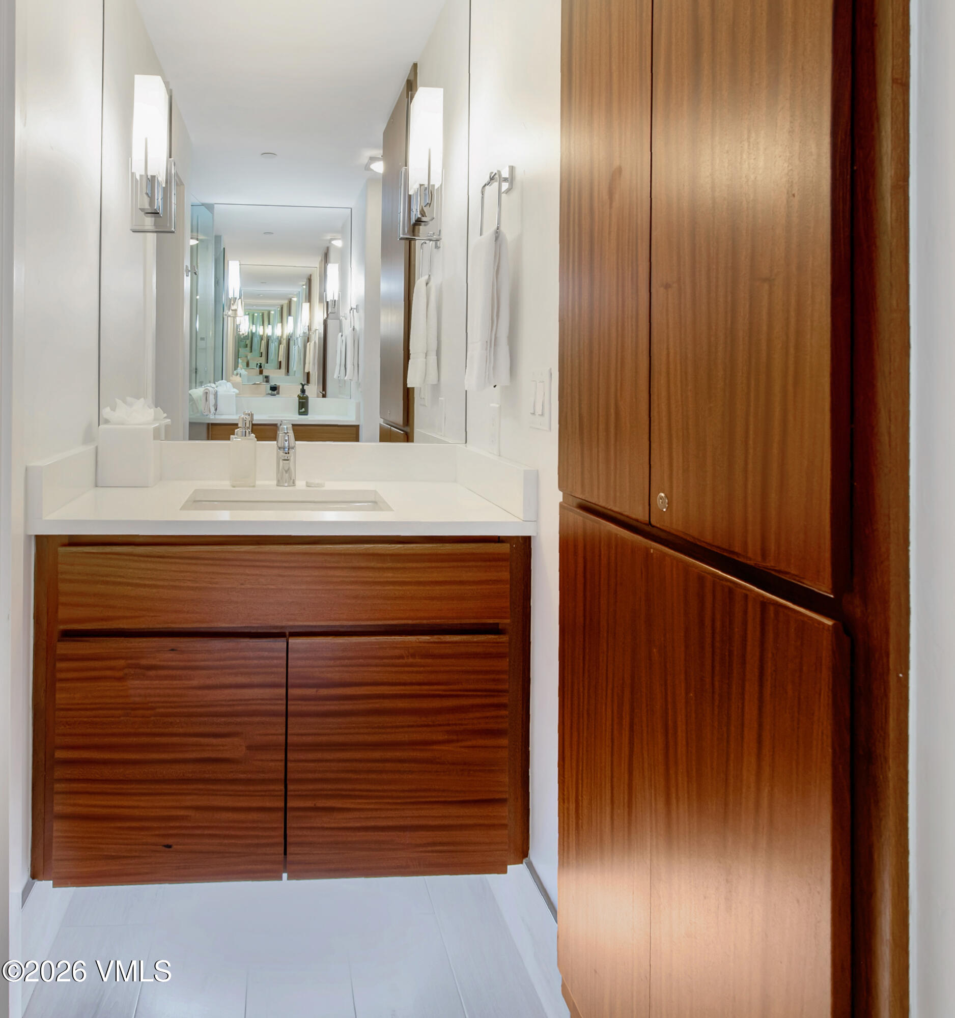 548 South Frontage Road West, Unit 101 Vail, CO 81657 - Photo 13 of 28 Westwind_101_0090