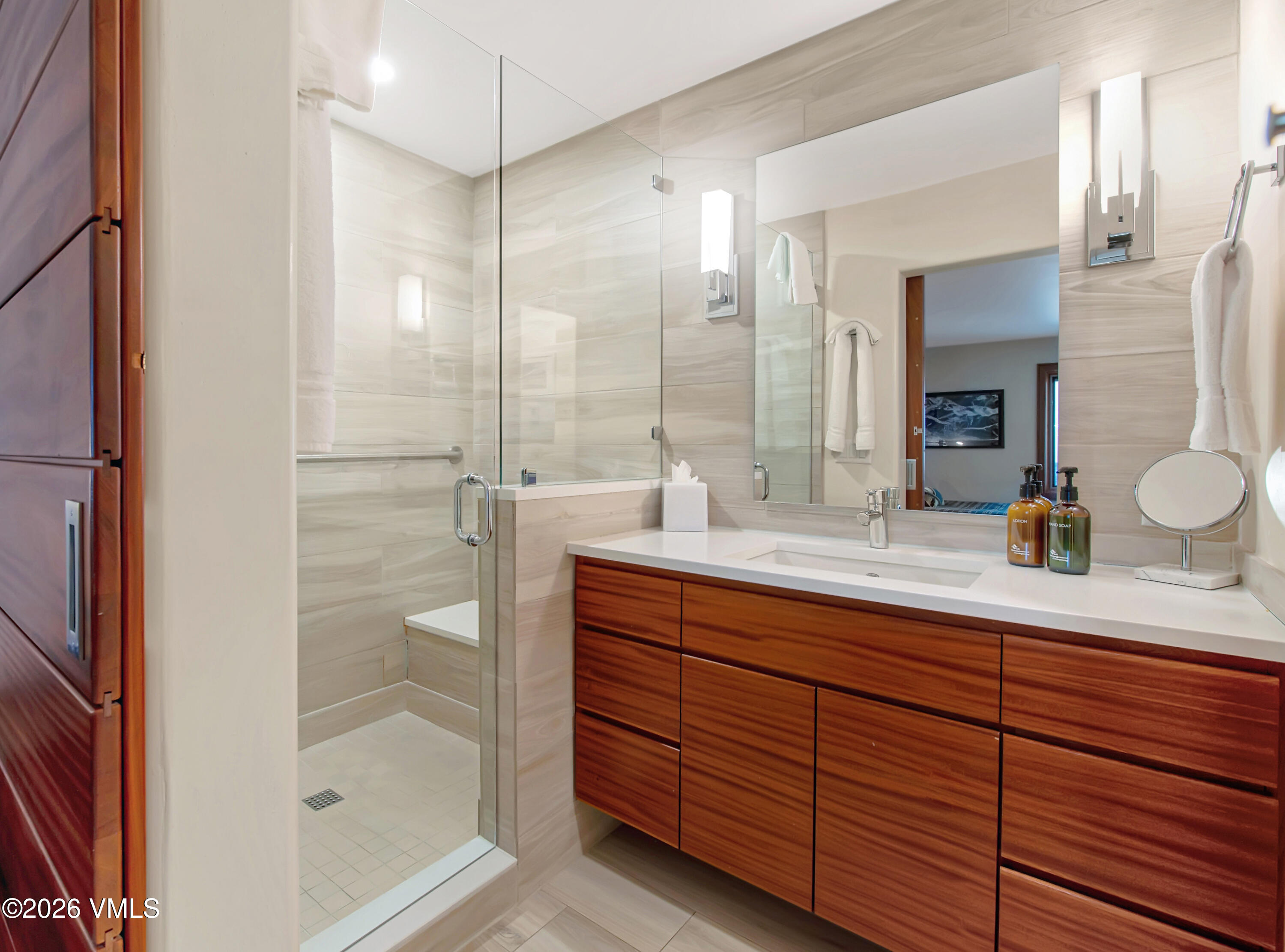 548 South Frontage Road West, Unit 101 Vail, CO 81657 - Photo 16 of 28 Westwind_101_0145