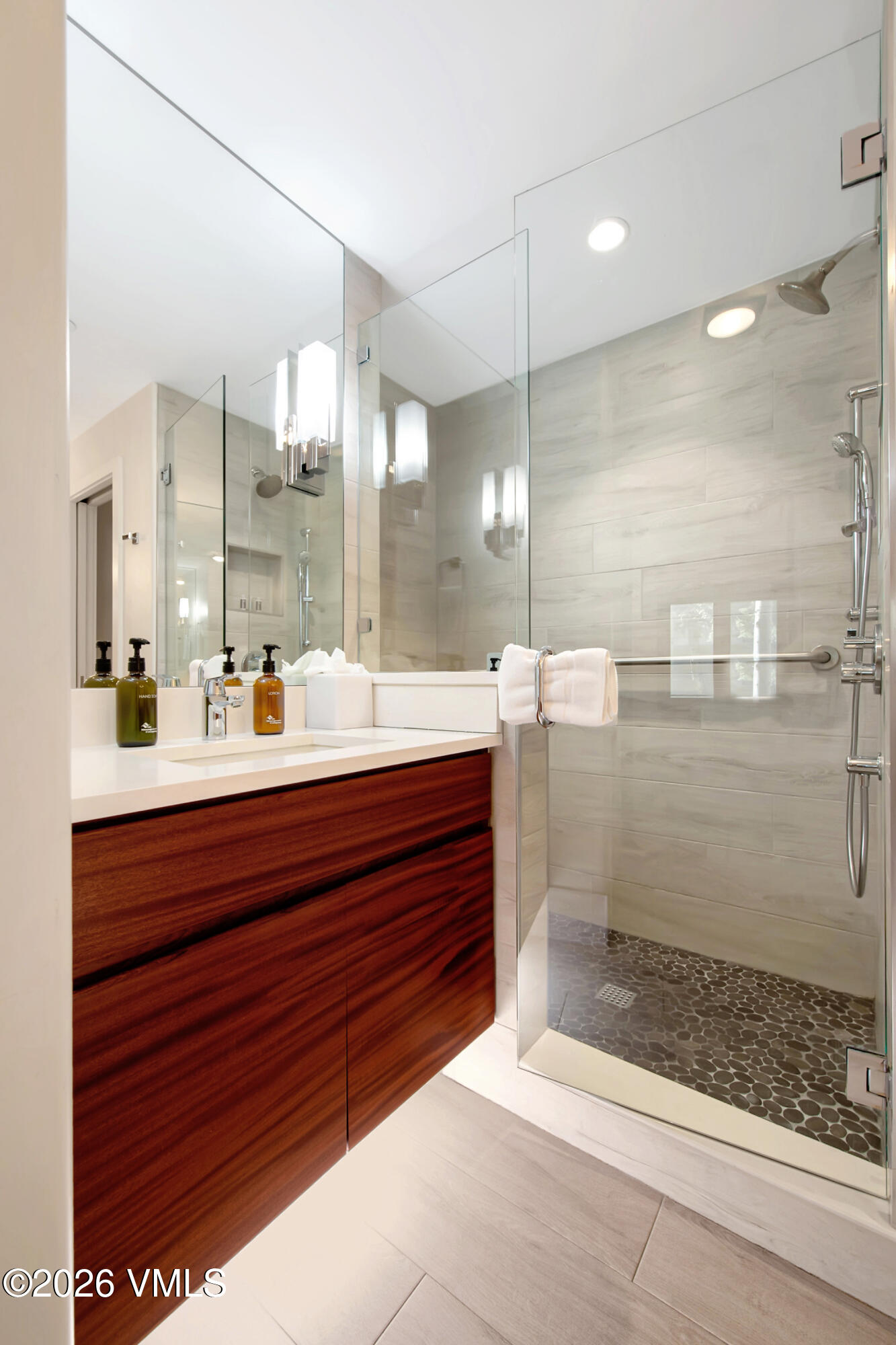 548 South Frontage Road West, Unit 101 Vail, CO 81657 - Photo 17 of 28 Westwind_101_0105