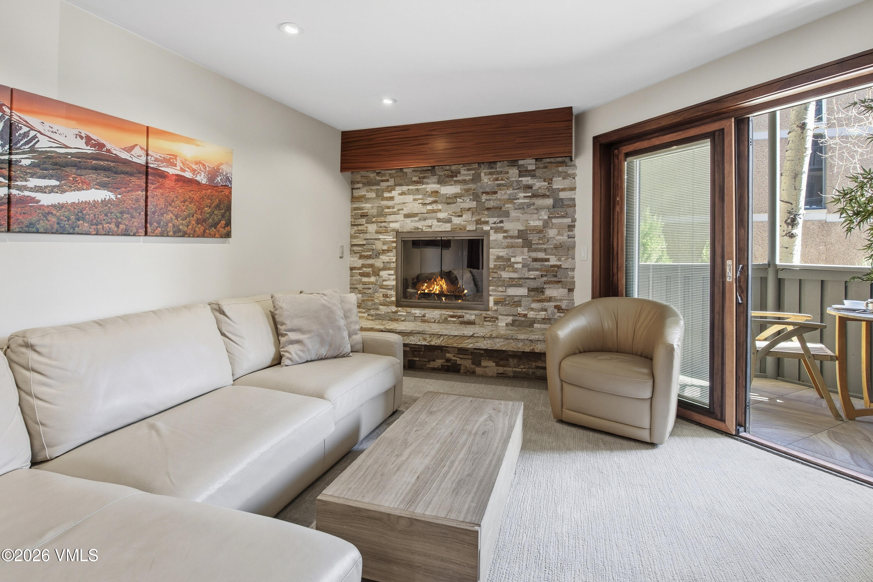 548 South Frontage Road West, Unit 101 Vail, CO 81657 - Photo 5 of 28 Westwind_101_0122