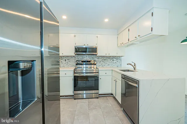 $465,000 | 10350 Watkins Mill Drive, Gaithersburg, MD 20886