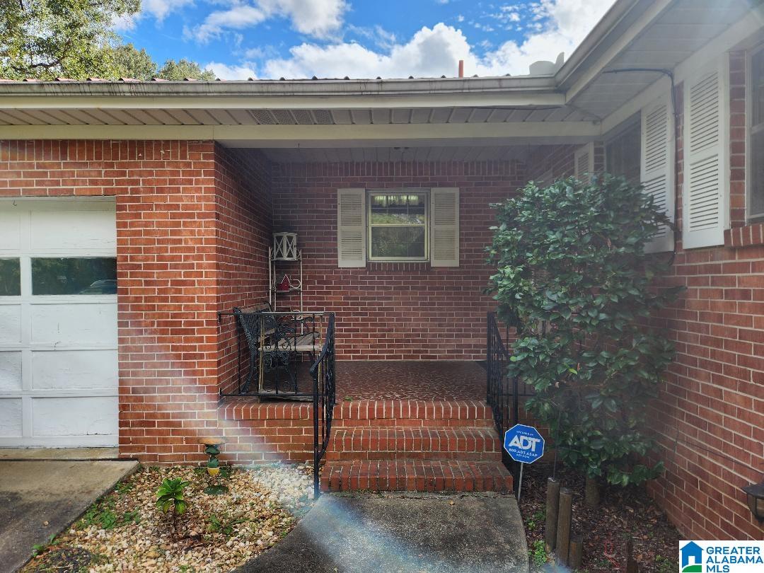 805 9th Way Pleasant Grove, AL 35127 - Photo 2 of 23