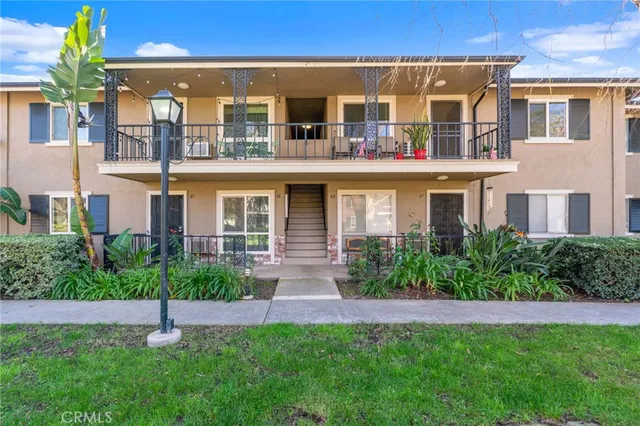 $495,000 | 660 South Glassell Street, Unit 48, Orange, CA 92866