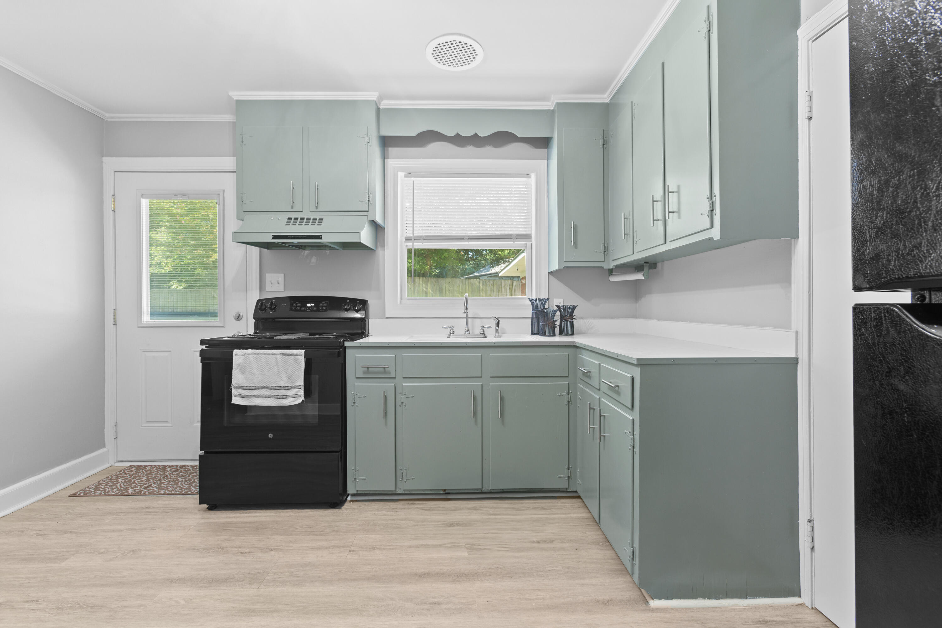 106 Goodwin Street Moncks Corner, SC 29461 - Photo 26 of 34 106GoodwinSt.NicoleBurbagePhoto-13