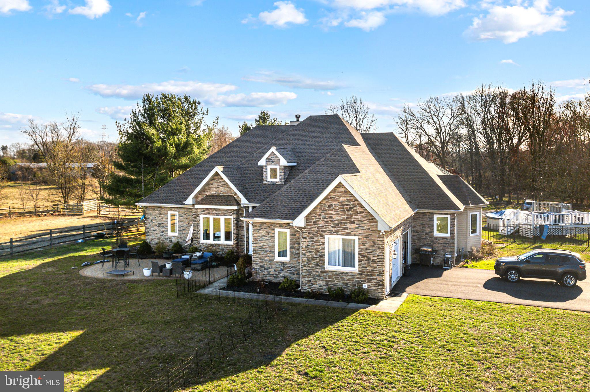 257 Hartford Road Medford, NJ 08055 - Photo 3 of 54 Gallery Image 3