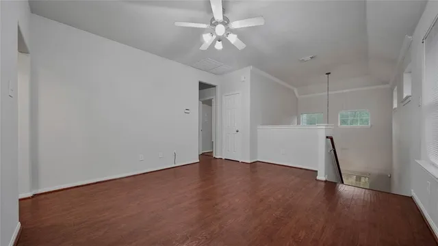 $2,250 | 87 West Twinvale Loop, Conroe, TX 77384