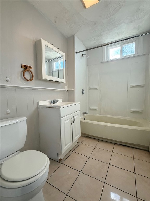148 3rd Avenue Woonsocket, RI 02895 - Photo 7 of 16