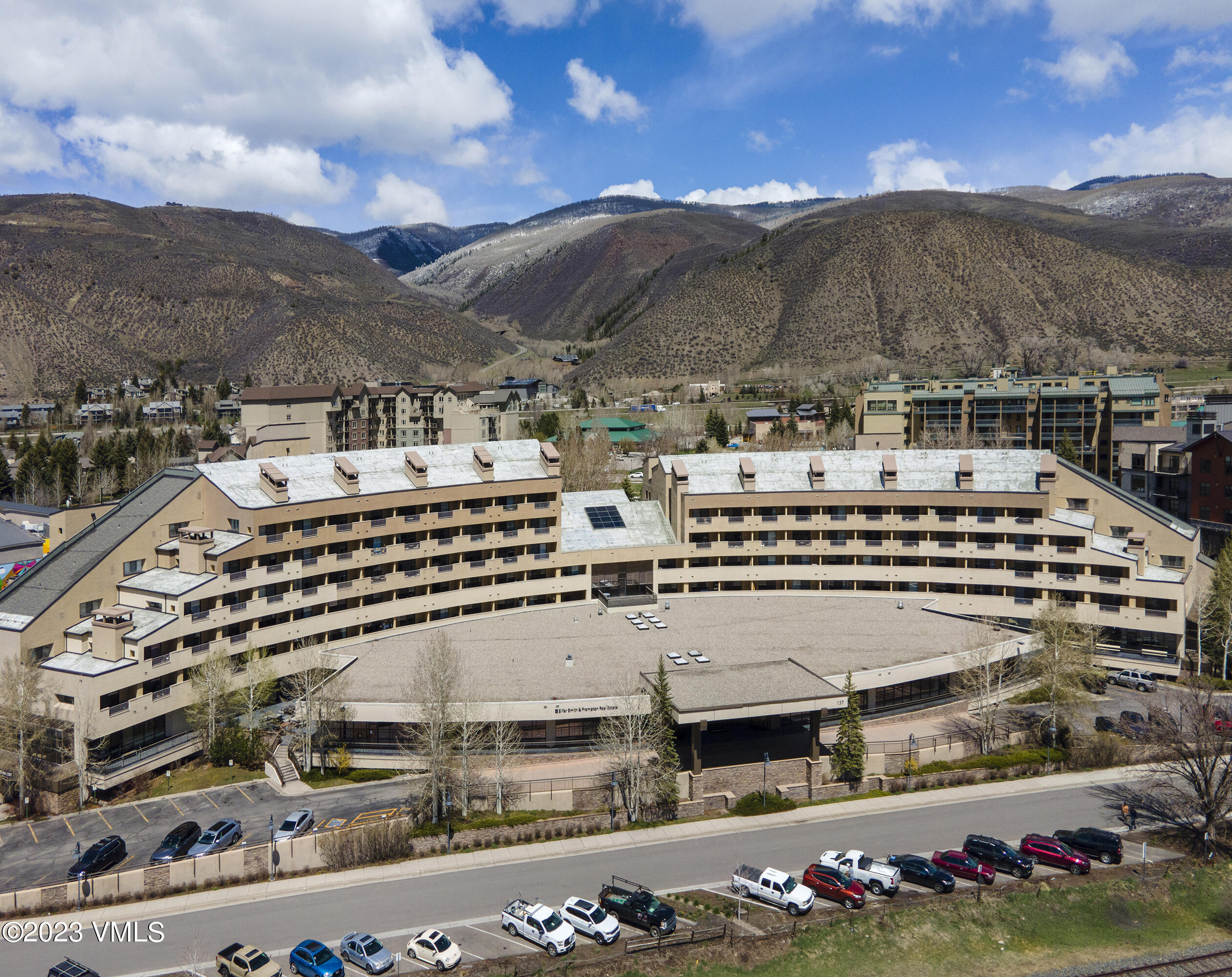 137 Benchmark Road, Unit 327 Avon, CO 81620 - Photo 39 of 43 a large building with a view of city