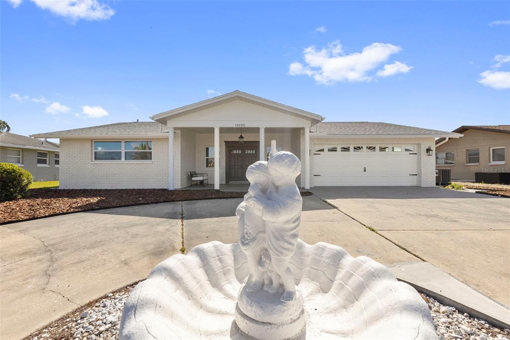 10200 Amadeus Drive Port Richey, FL 34668 - Photo 10 of 88