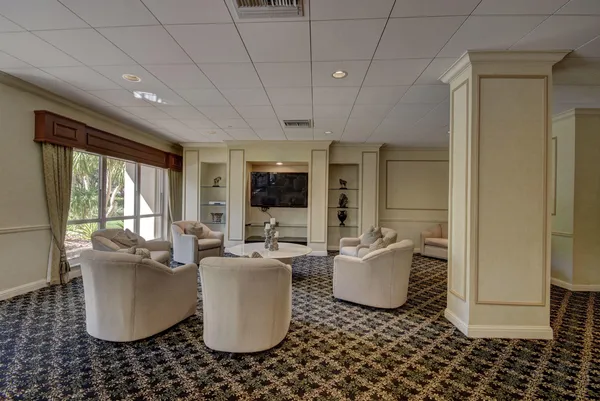 $7,500 | 4301 North Ocean Boulevard, Unit 607, Boca Raton, FL 33431