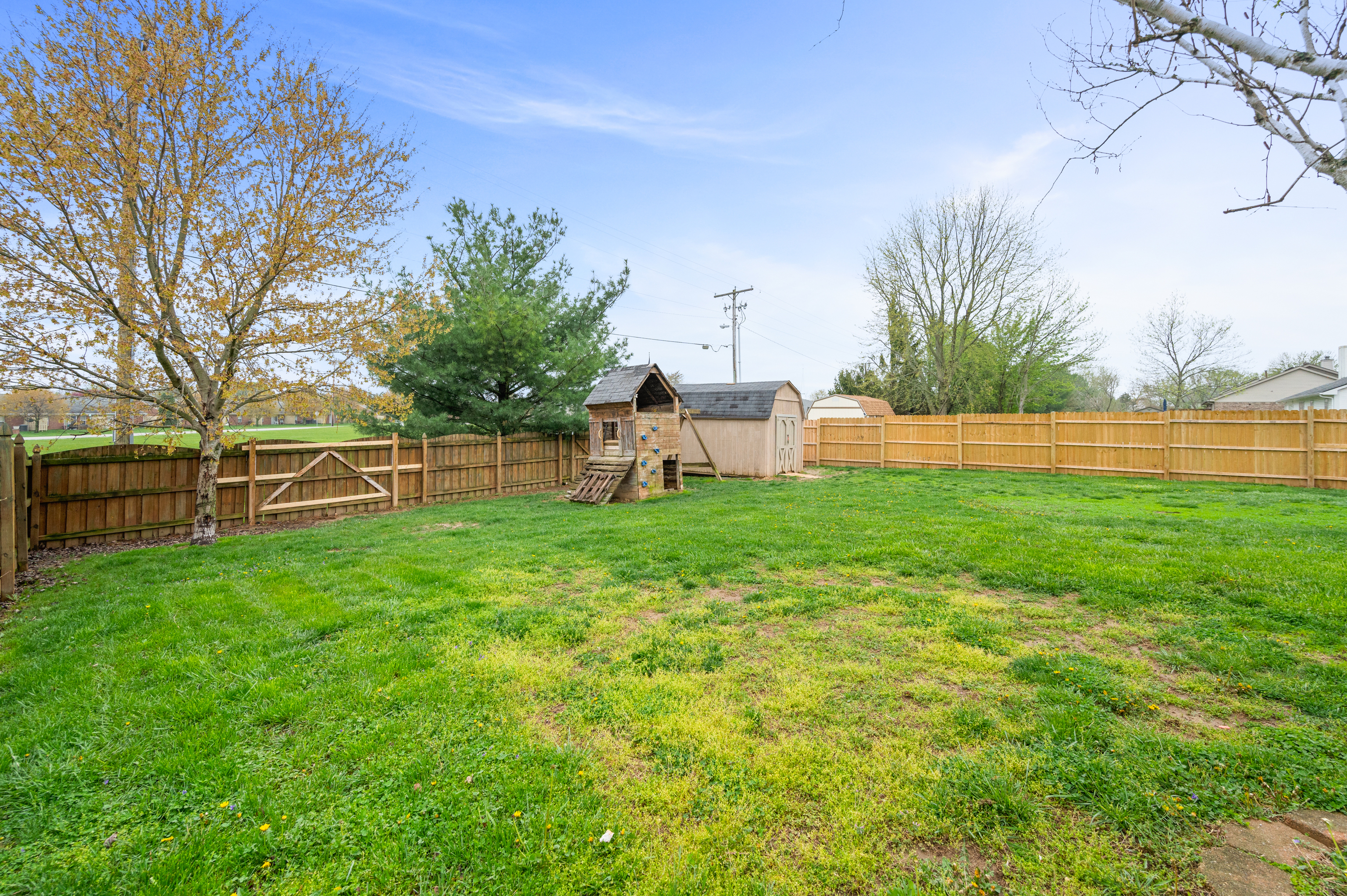 1035 Oak Leaf Road Franklin, IN 46131 - Photo 12 of 48 Gallery Image 12