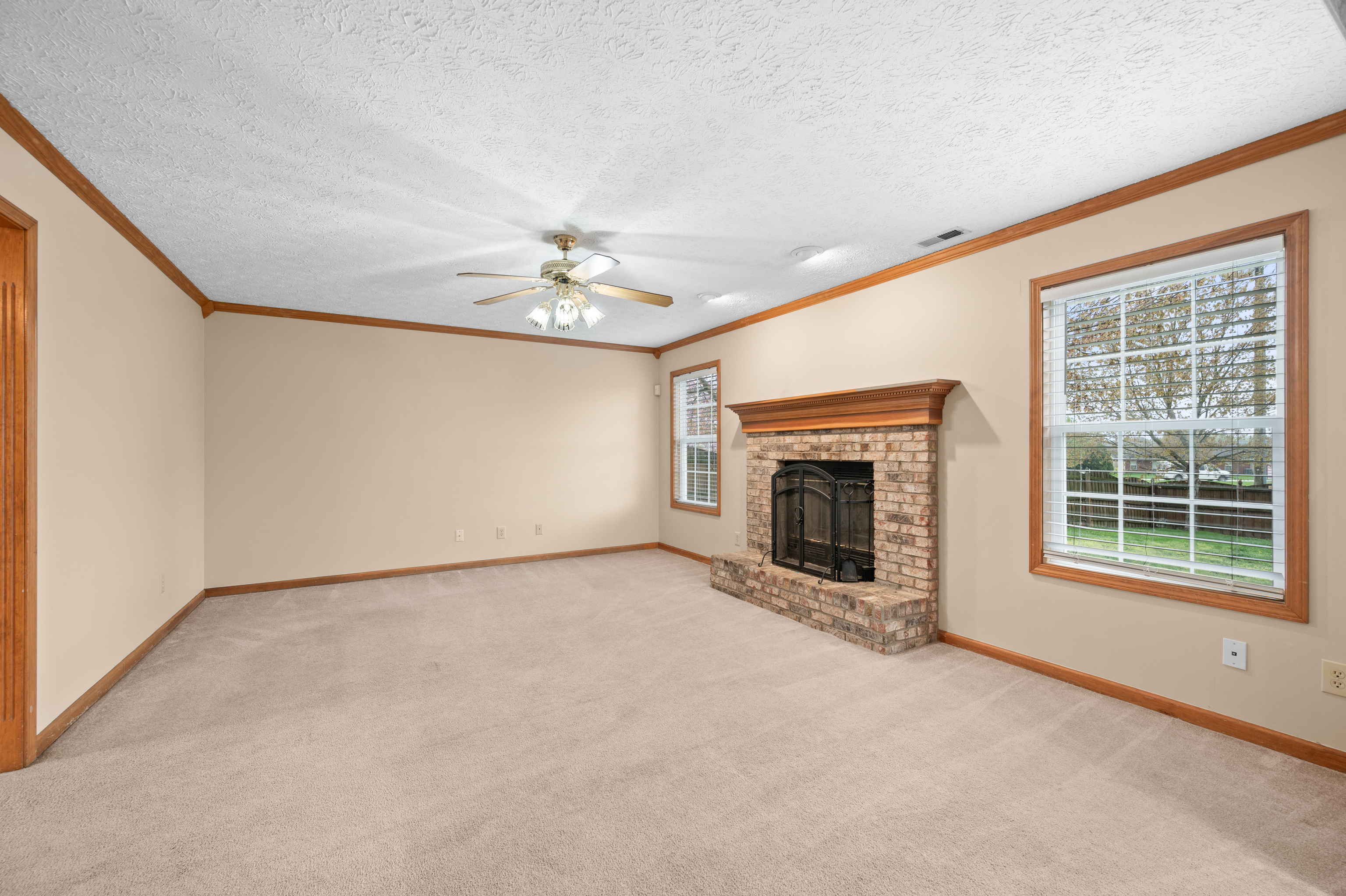 1035 Oak Leaf Road Franklin, IN 46131 - Photo 17 of 48 Gallery Image 17