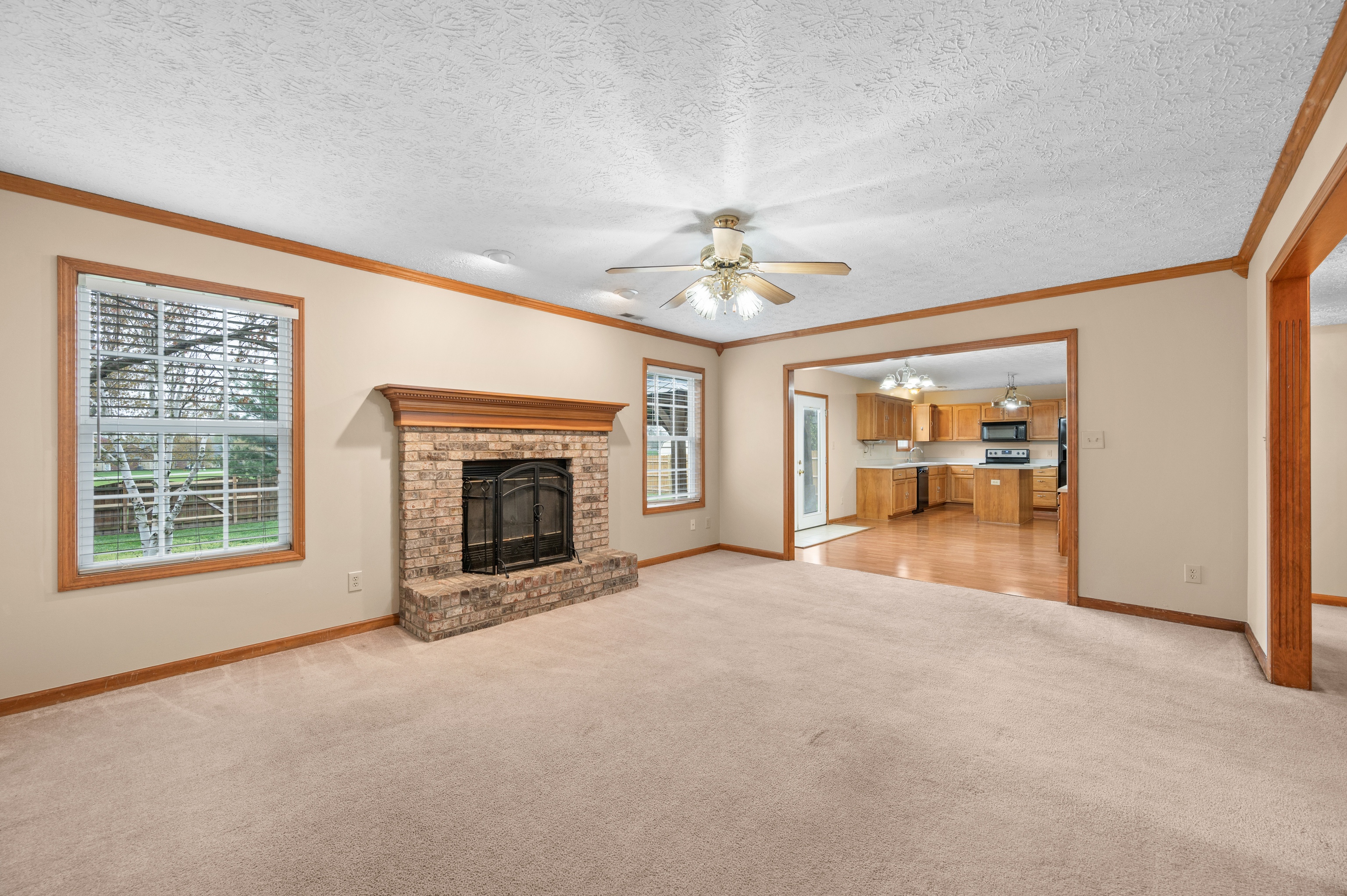 1035 Oak Leaf Road Franklin, IN 46131 - Photo 19 of 48 Gallery Image 19