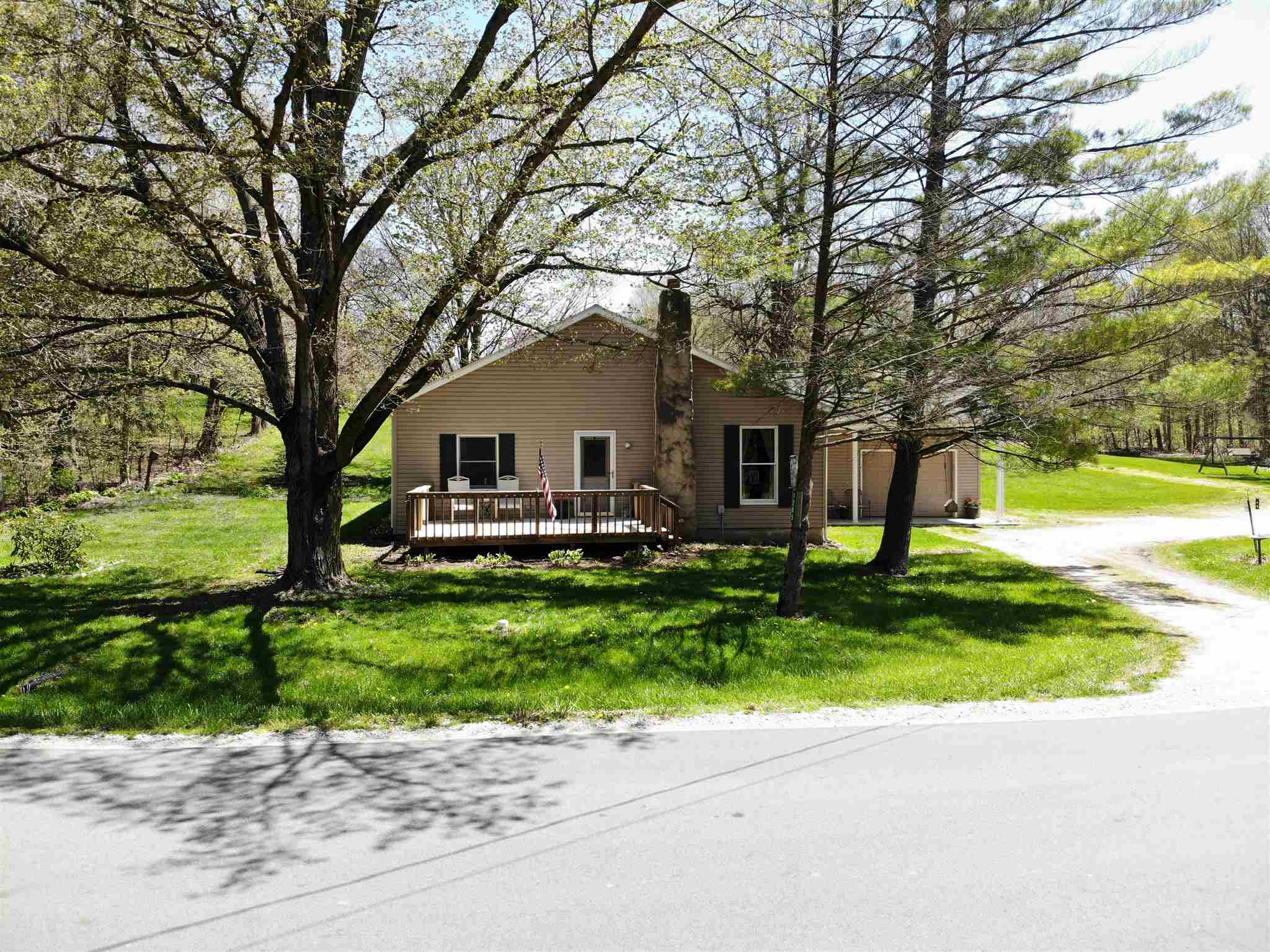 1285 Evergreen Road Huntington, IN 46750 - Photo 2 of 36 Gallery Image 2