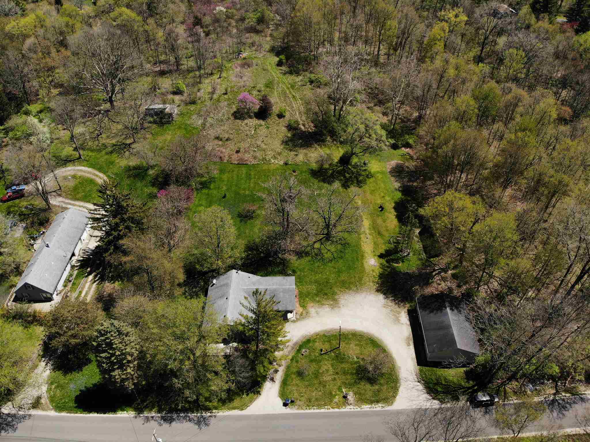 1285 Evergreen Road Huntington, IN 46750 - Photo 5 of 36 Gallery Image 5