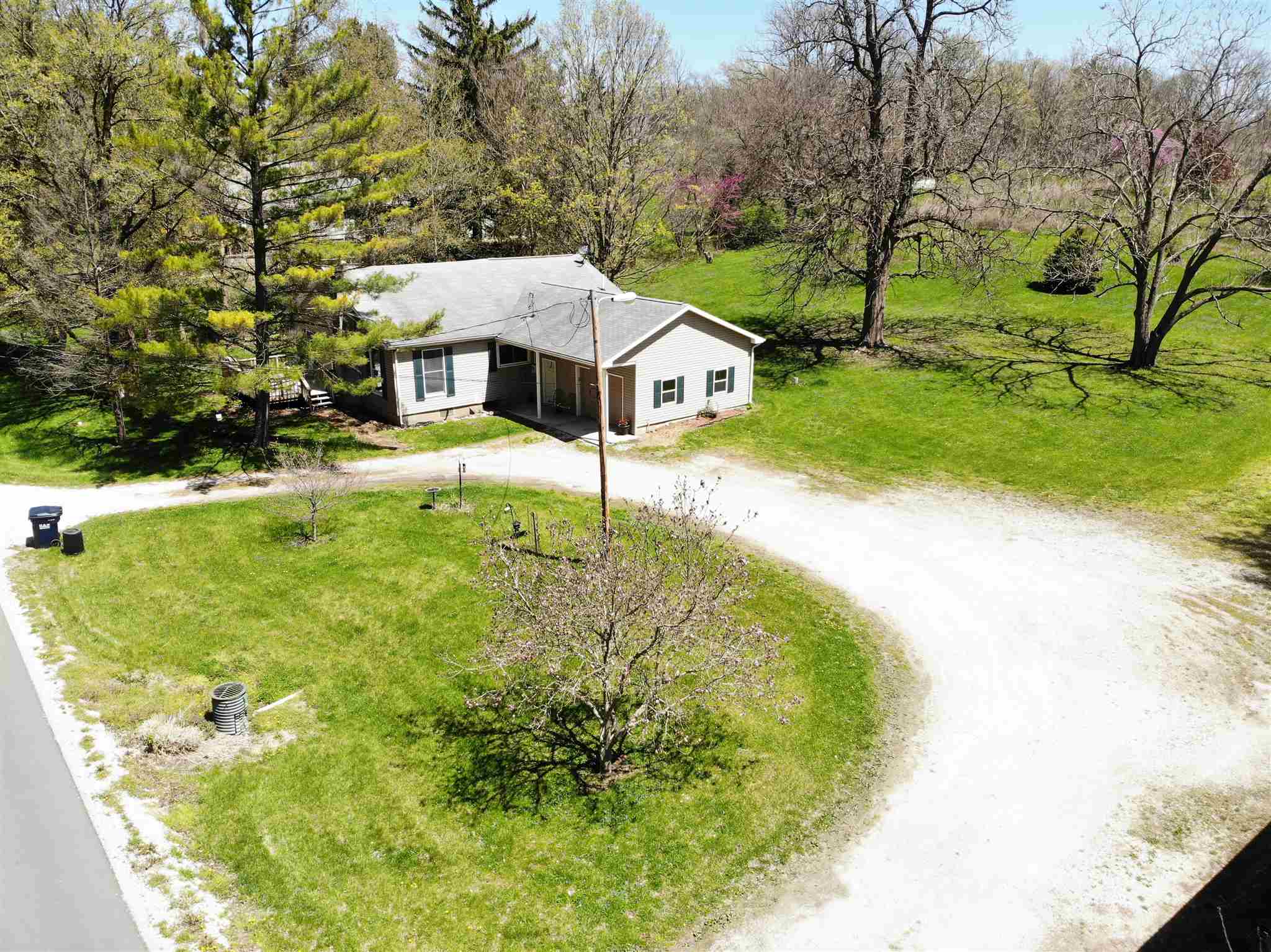 1285 Evergreen Road Huntington, IN 46750 - Photo 8 of 36 Gallery Image 8
