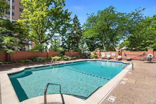 816 South Hanley Road, Unit 12B St. Louis, MO 63105 - Photo 16 of 19 Gallery Image 16