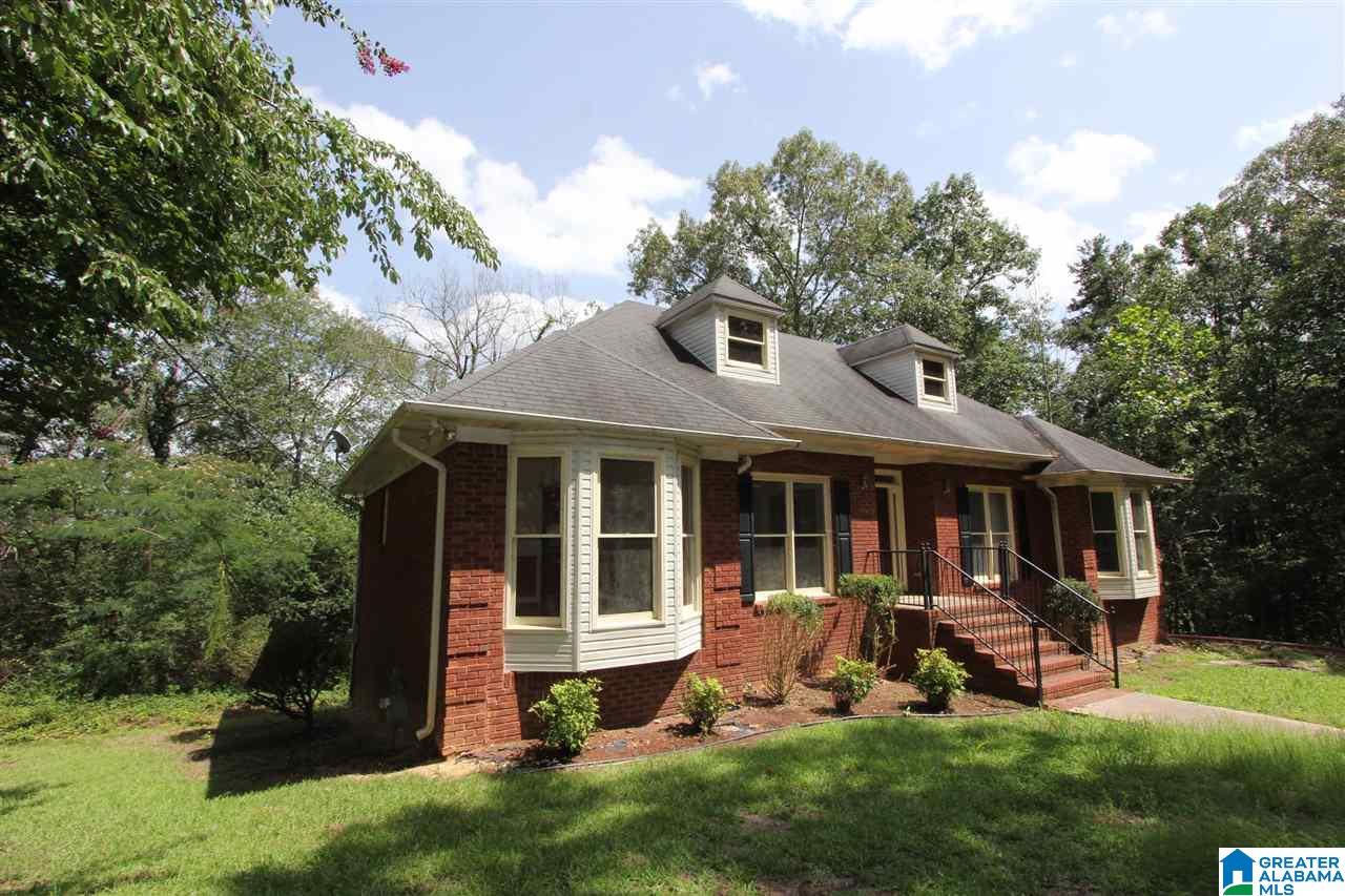 2805 Ridge Parkway Trussville, AL 35173 - Photo 1 of 9
