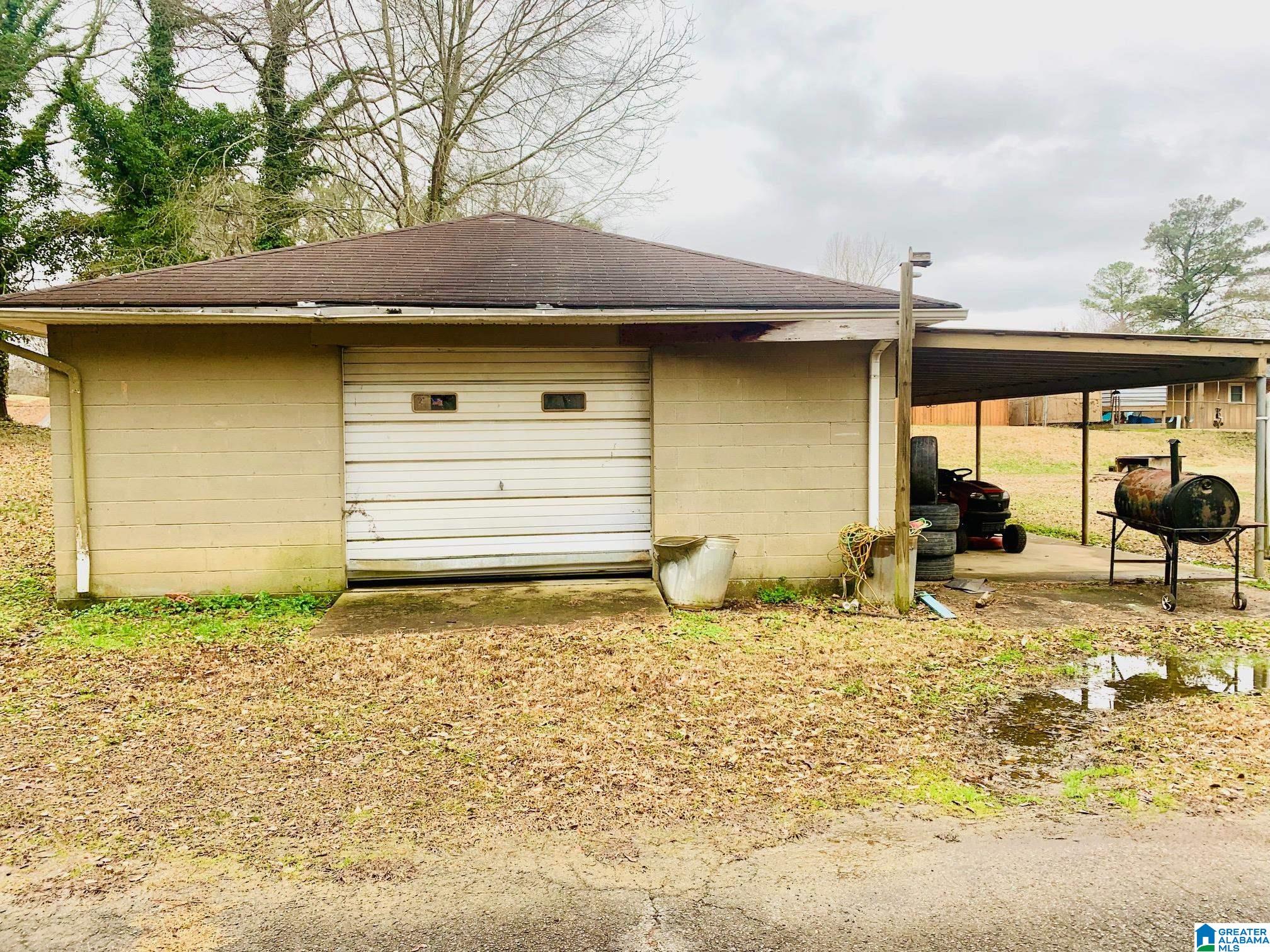 453 Perryman Bridge Road Heflin, AL 36264 - Photo 10 of 37