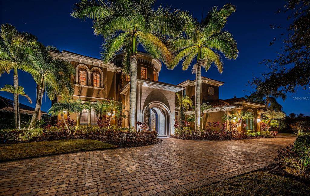 9209 Silverthorn Road Largo, FL 33777 - Photo 2 of 90