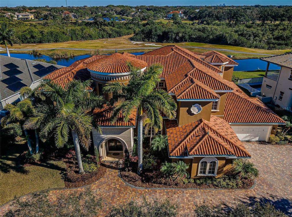 9209 Silverthorn Road Largo, FL 33777 - Photo 3 of 90