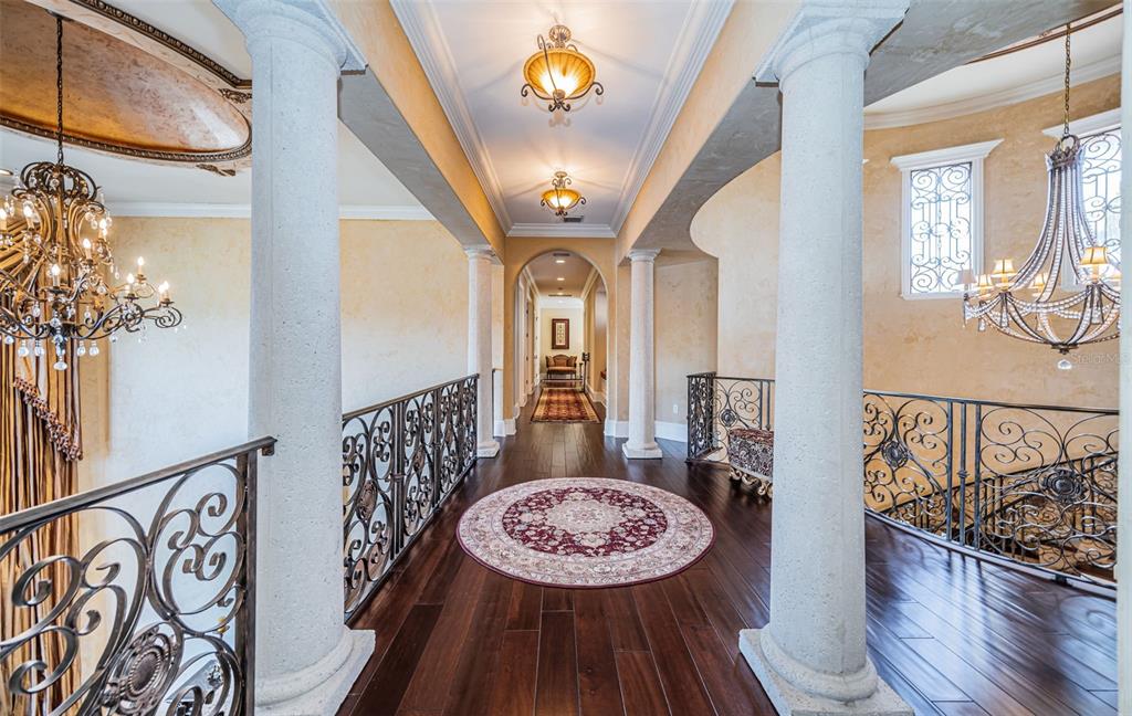 9209 Silverthorn Road Largo, FL 33777 - Photo 36 of 90