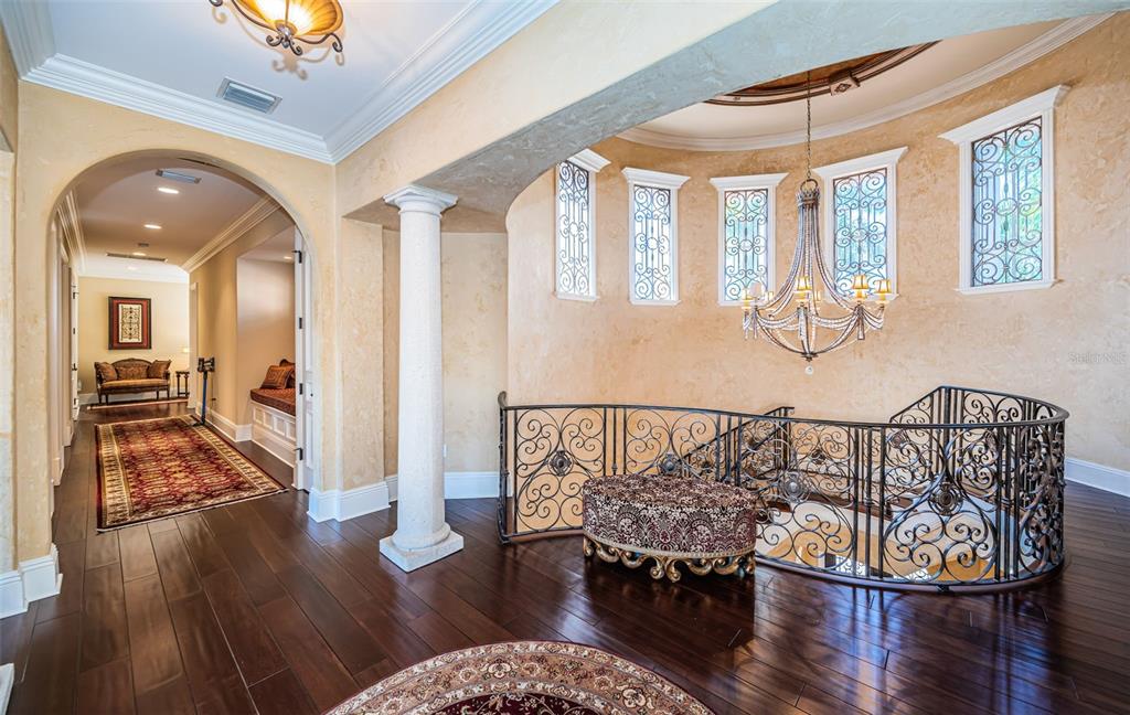 9209 Silverthorn Road Largo, FL 33777 - Photo 38 of 90