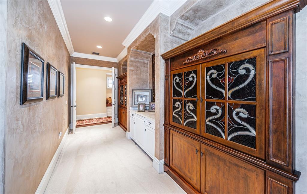 9209 Silverthorn Road Largo, FL 33777 - Photo 39 of 90