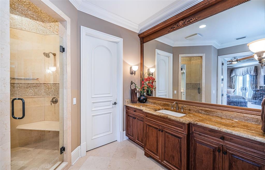 9209 Silverthorn Road Largo, FL 33777 - Photo 53 of 90