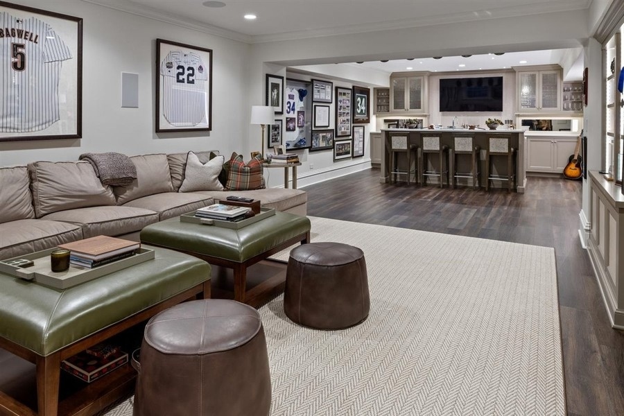 660 Prospect Avenue Winnetka, IL 60093 - Photo 63 of 77 a living room with furniture and a flat screen tv