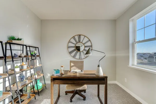 $639,990 | 1724 Oak Creek Pass, Chaska, MN 55318