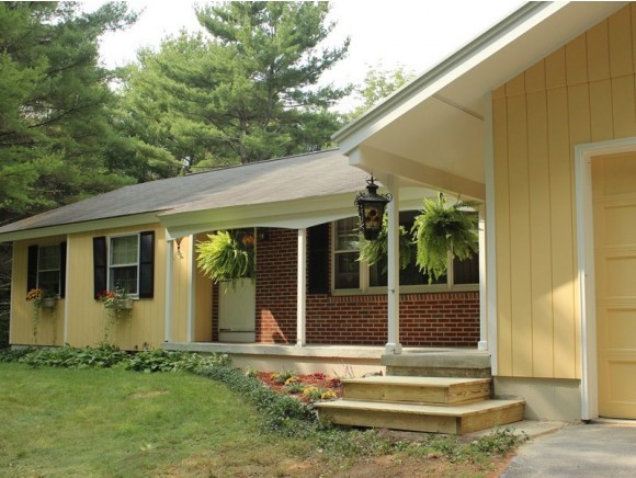 1475 Hidden Valley Road Shaftsbury, VT 05262 - Photo 2 of 13 Gallery Image 2