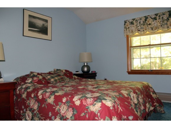 1475 Hidden Valley Road Shaftsbury, VT 05262 - Photo 9 of 13 Gallery Image 9