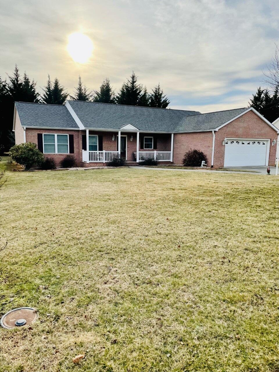 3508 Pinnacle Ridge Road Northeast Roanoke, VA 24012 - Photo 1 of 16 Front