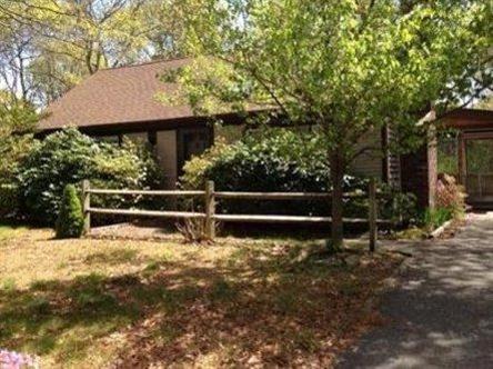 522 Lincoln Extension Road Hyannis, MA 02601 - Photo 1 of 7 Primary Photo