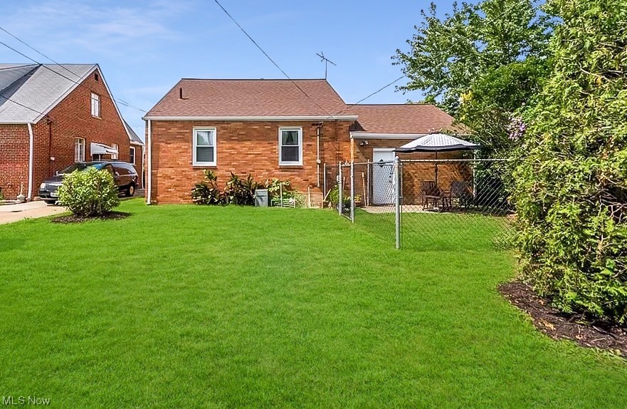 6115 Kelsey Road Parma, OH 44129 - Photo 29 of 35