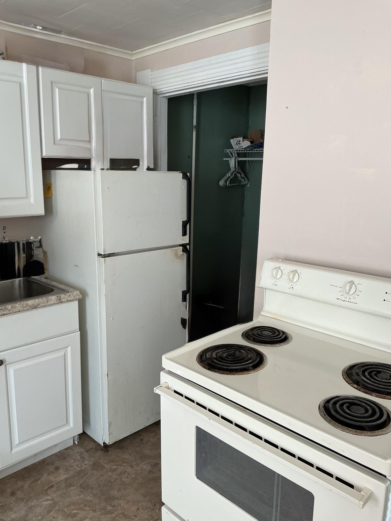 348 Main Street Corinth, ME 04427 - Photo 15 of 30 IMG_2483