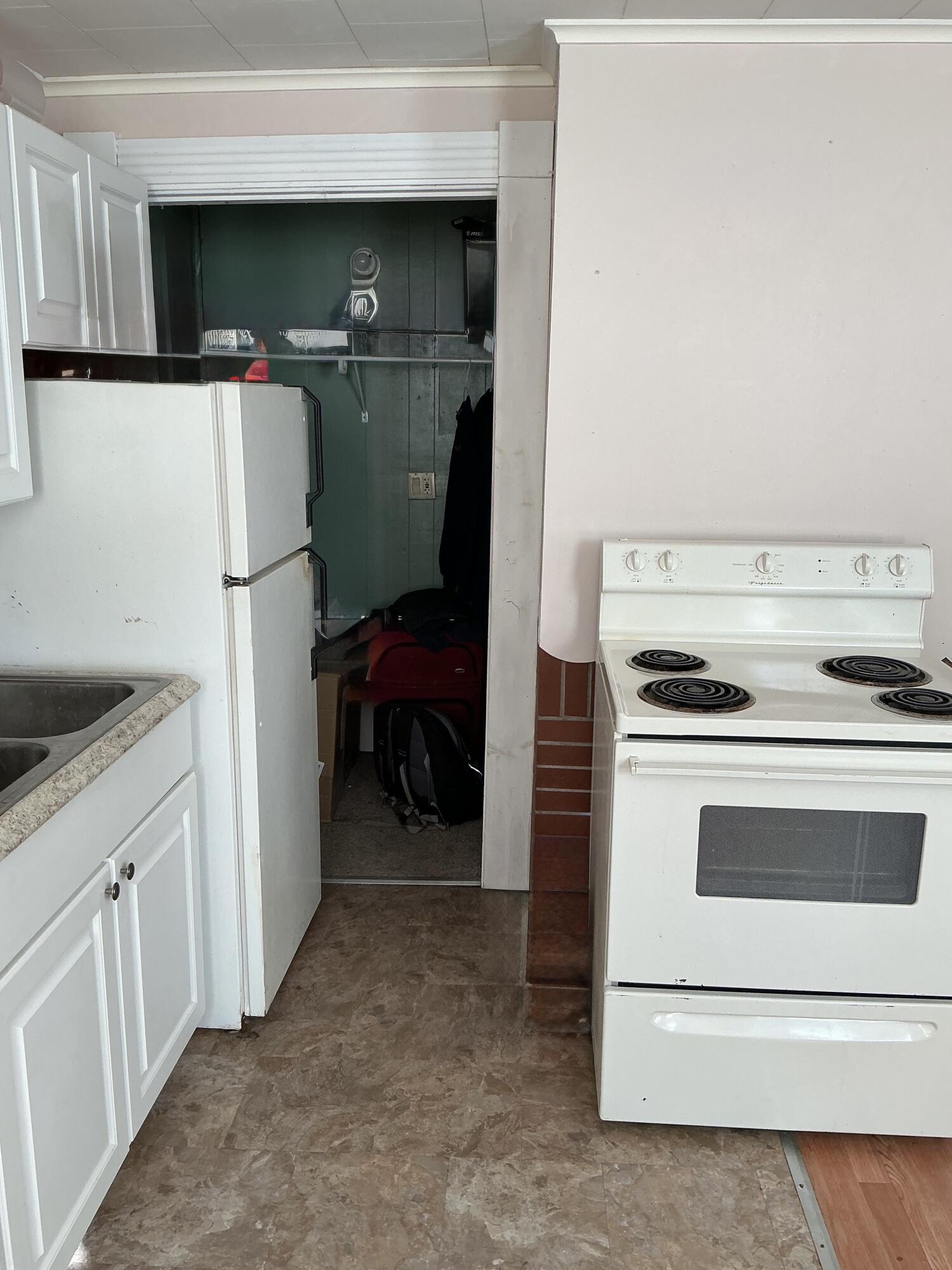 348 Main Street Corinth, ME 04427 - Photo 20 of 30 IMG_2489