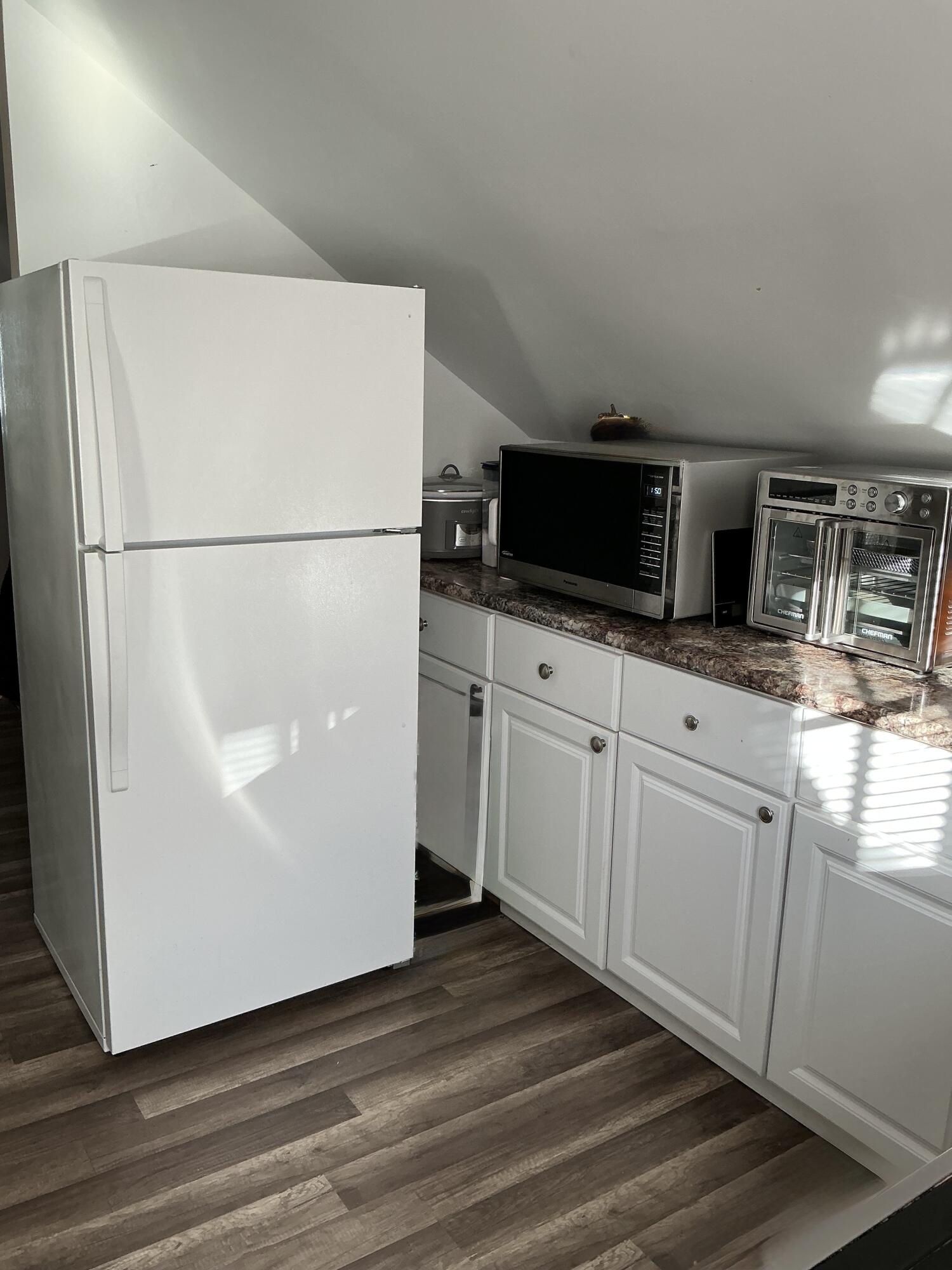 348 Main Street Corinth, ME 04427 - Photo 3 of 30 IMG_2510